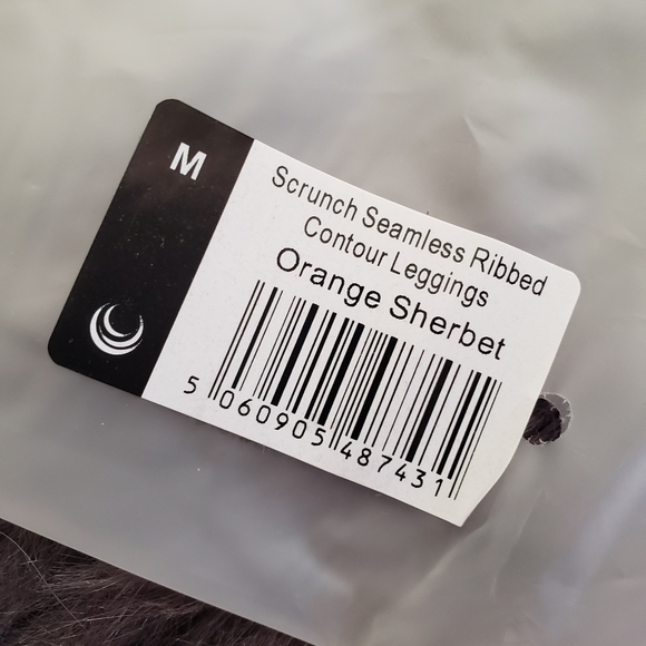 Lazuli Label Scrunch Seamless Ribbed Contour Leggings - Picture 4 of 4